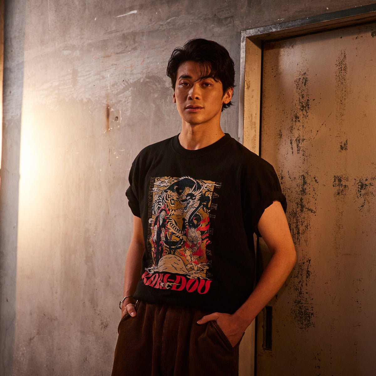 アニメ『刃牙道』シーンイラストTシャツ 7(範馬刃牙・宮本武蔵)
