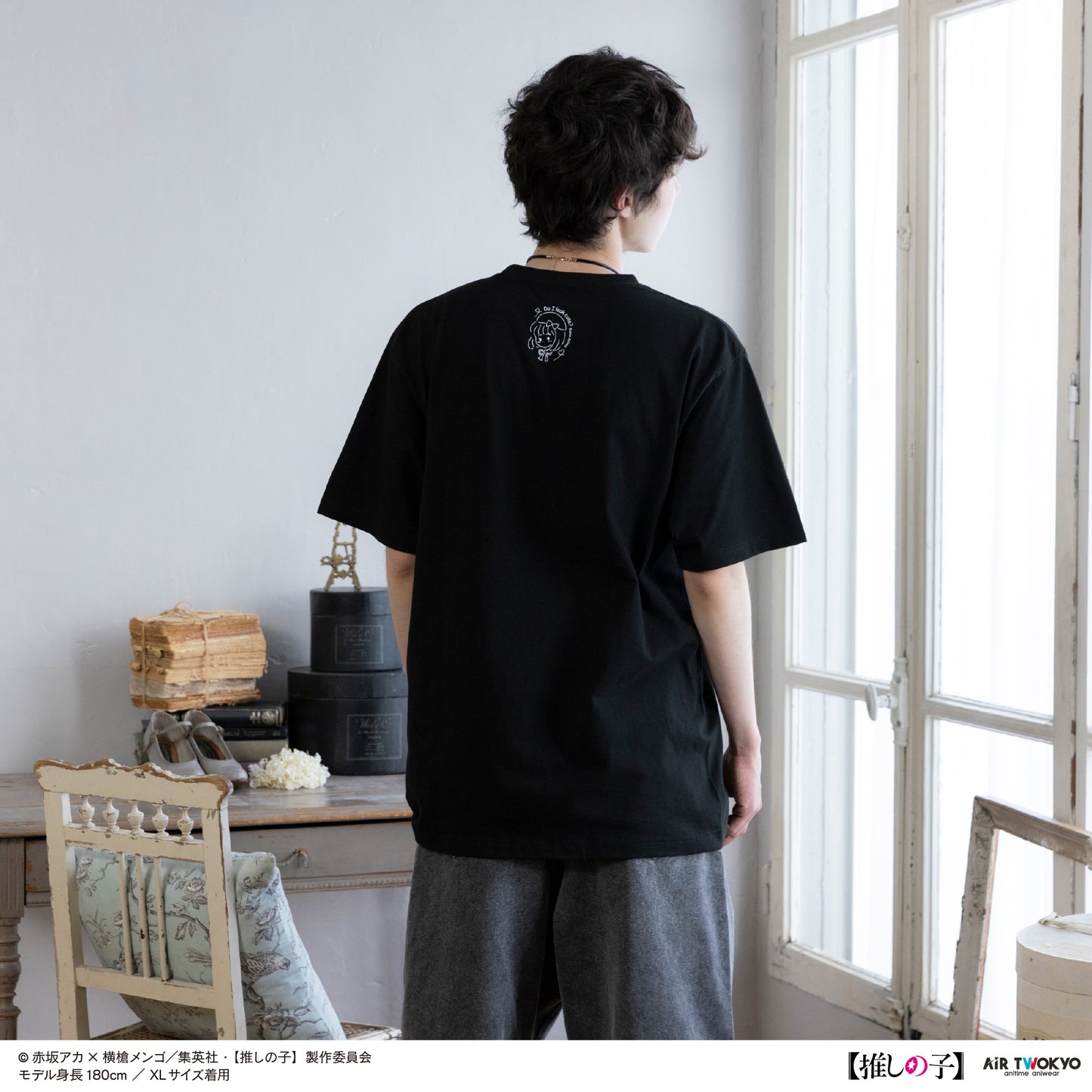 TVアニメ『【推しの子】』第２弾 モノトーンシーンイラストTシャツ 4（有馬かな＆アクア）