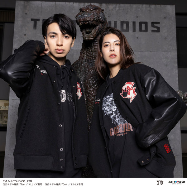15_stadiumjacket_all_2_grande.