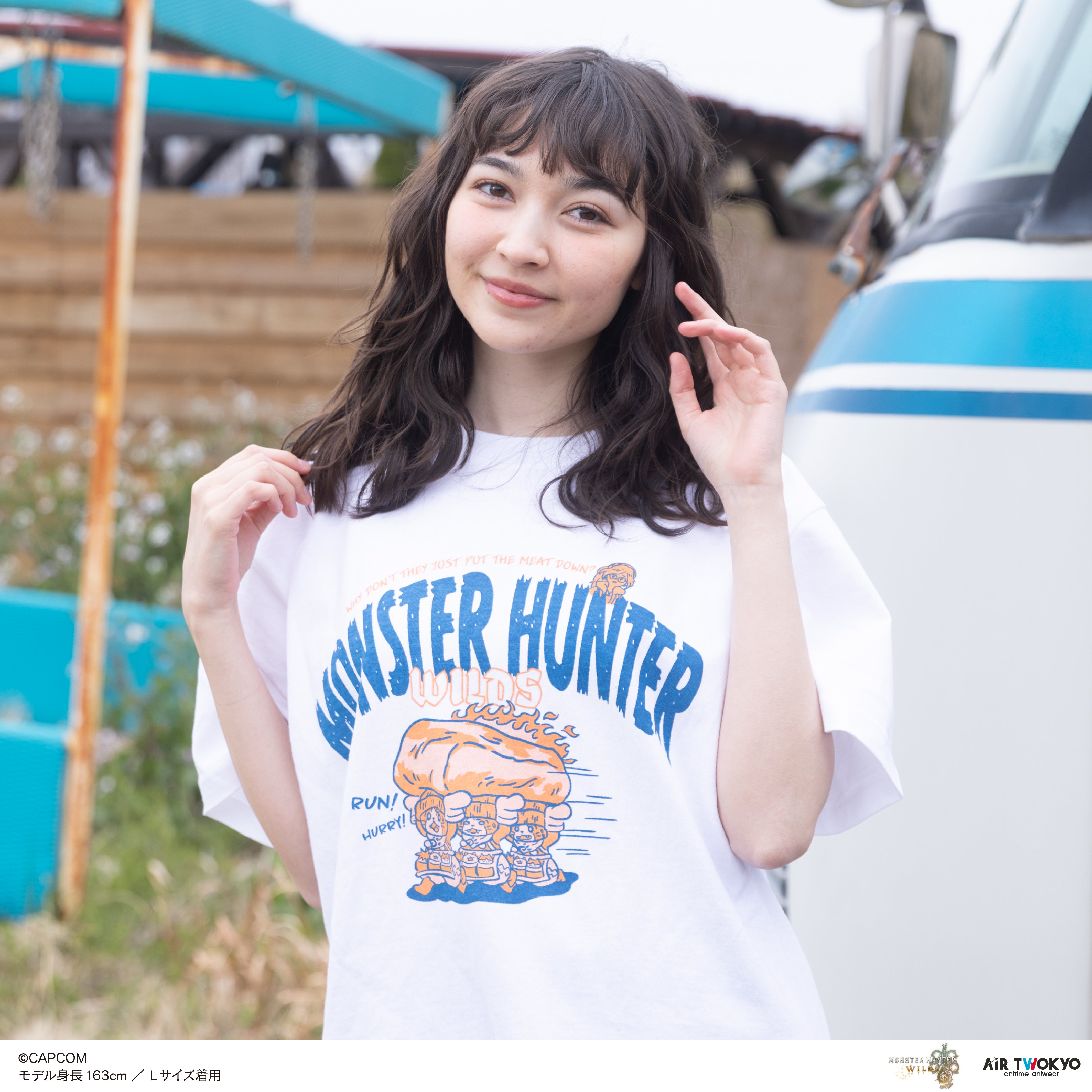 モンスターハンターワイルズ』シーンイラストTシャツ 1（RUN!） – AIR