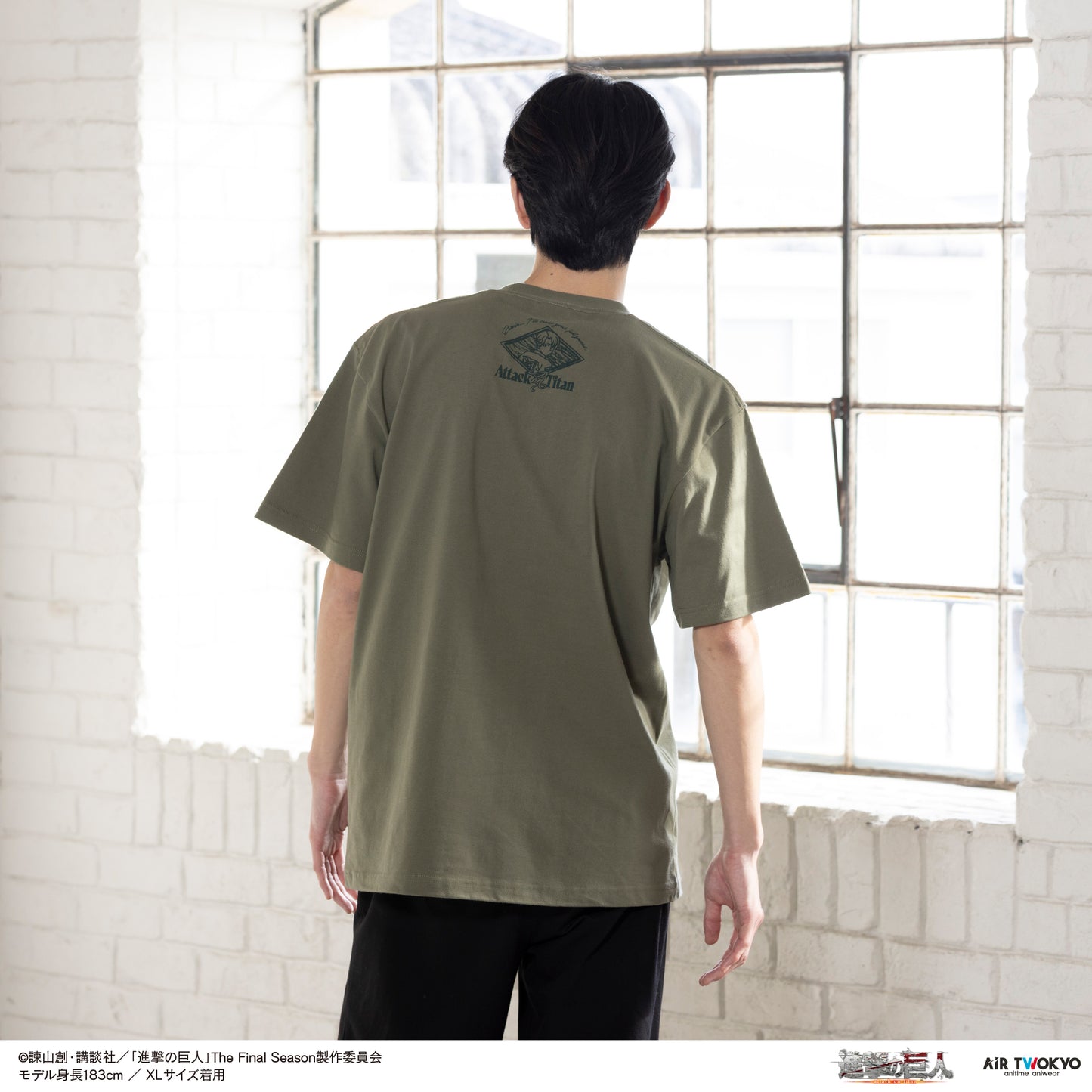 TVアニメ『進撃の巨人』 第11弾 シーンイラストTシャツ 2（エルヴィン＆リヴァイ）