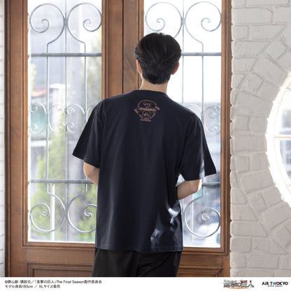 TVアニメ『進撃の巨人』 第11弾 シーンイラストTシャツ 3（エレン＆ミカサ）