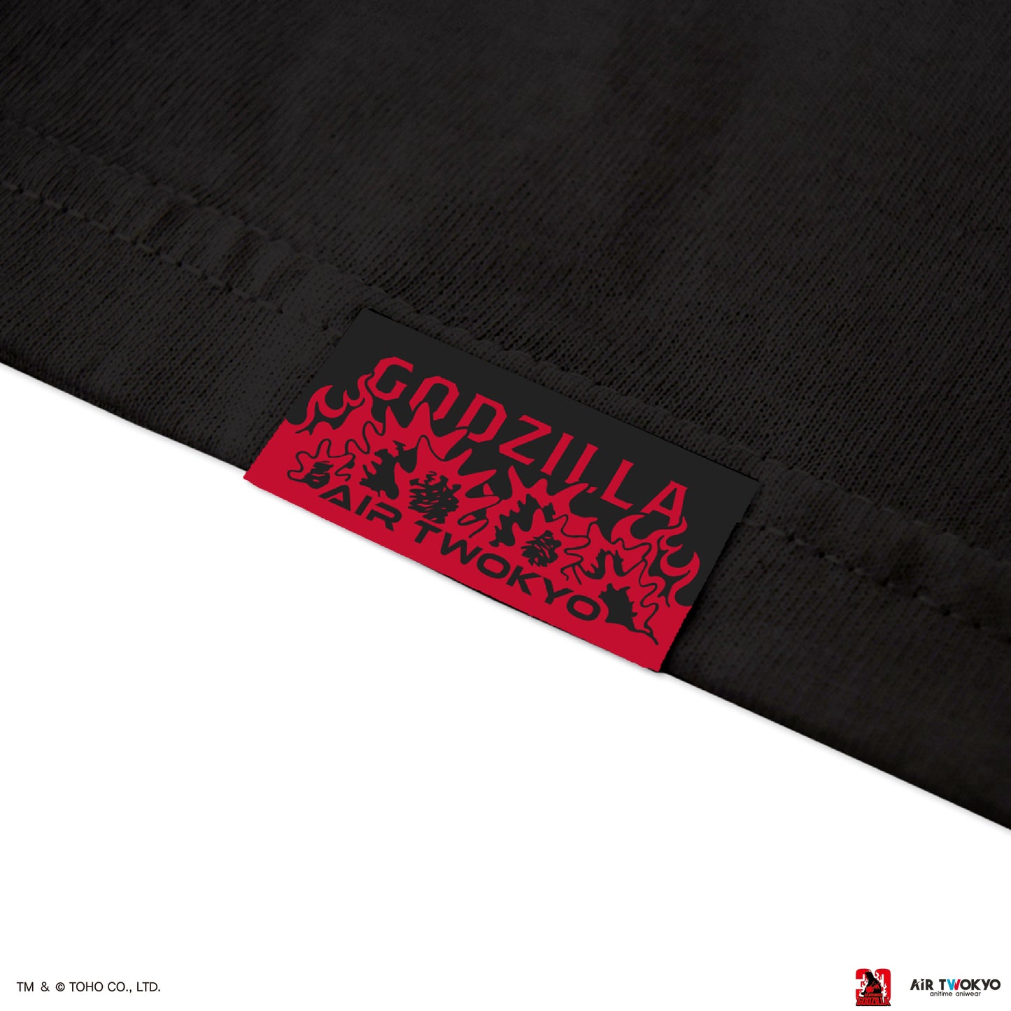 『ゴジラVSデストロイア』30周年 シーンイラストTシャツ 4（ゴジラジュニア）